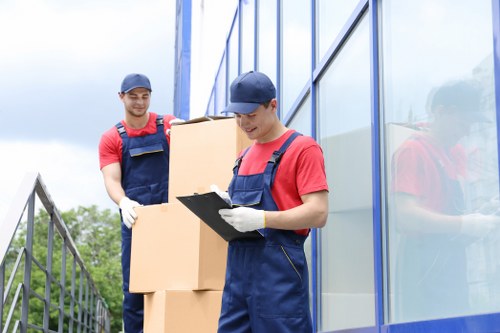 Flat removals in Eastbedfont planning and moving boxes
