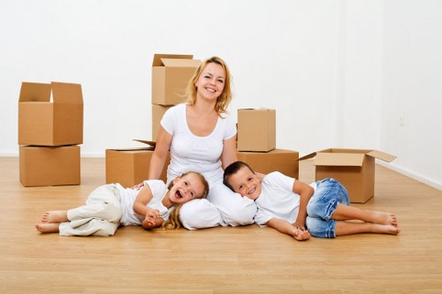Commercial packing services in Eastbedfont for office moves